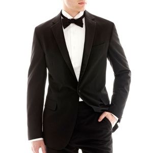 J. Ferrar Black Tie Tuxedo Set (Slim Fit)